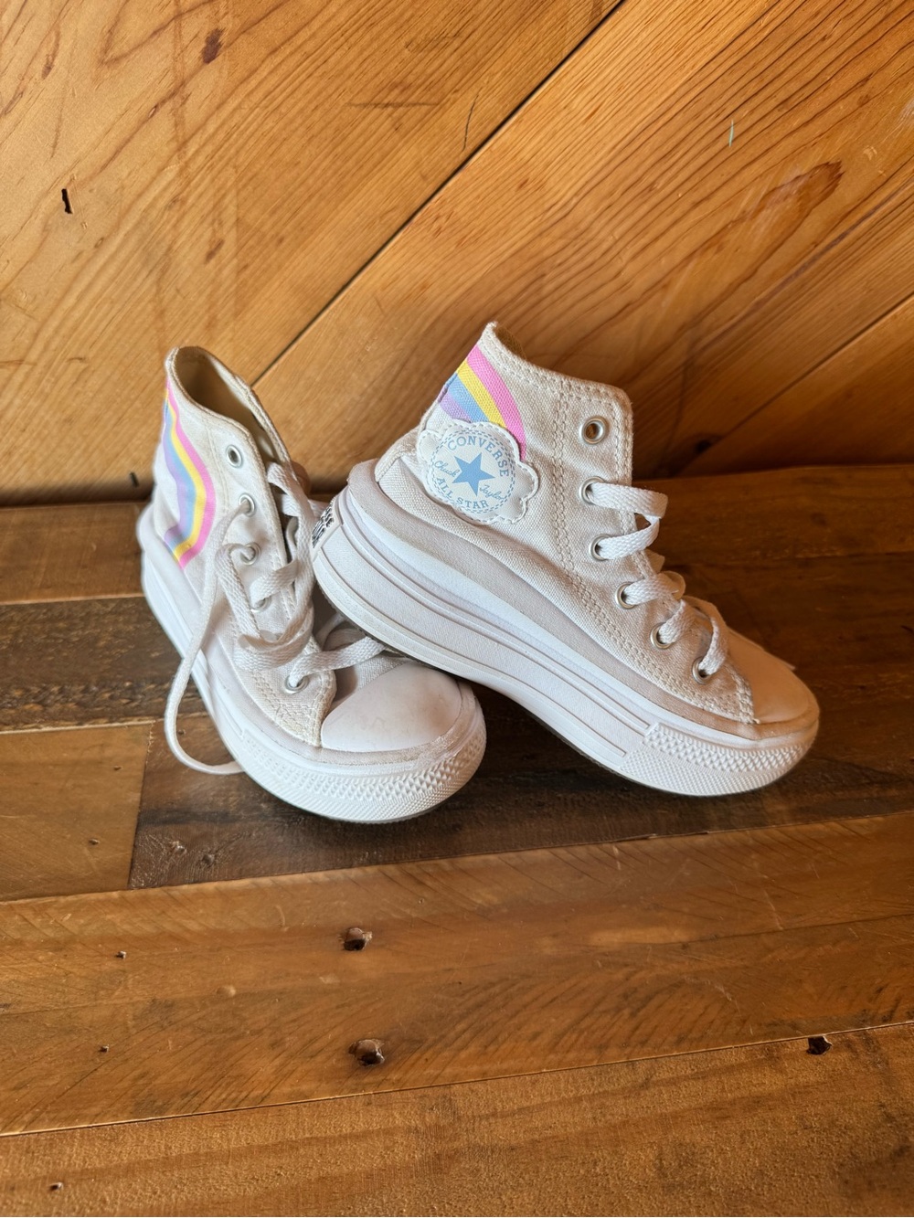Converse Kids Cream High-Top Sneakers with Rainbow Stripe